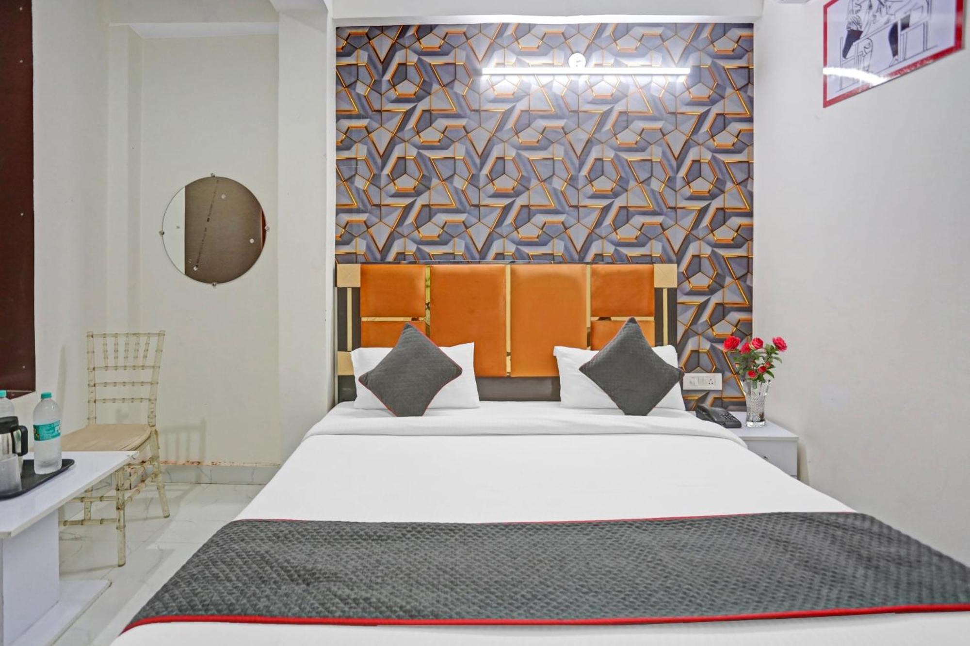 Hotel O Heritage Inn Noida Extérieur photo