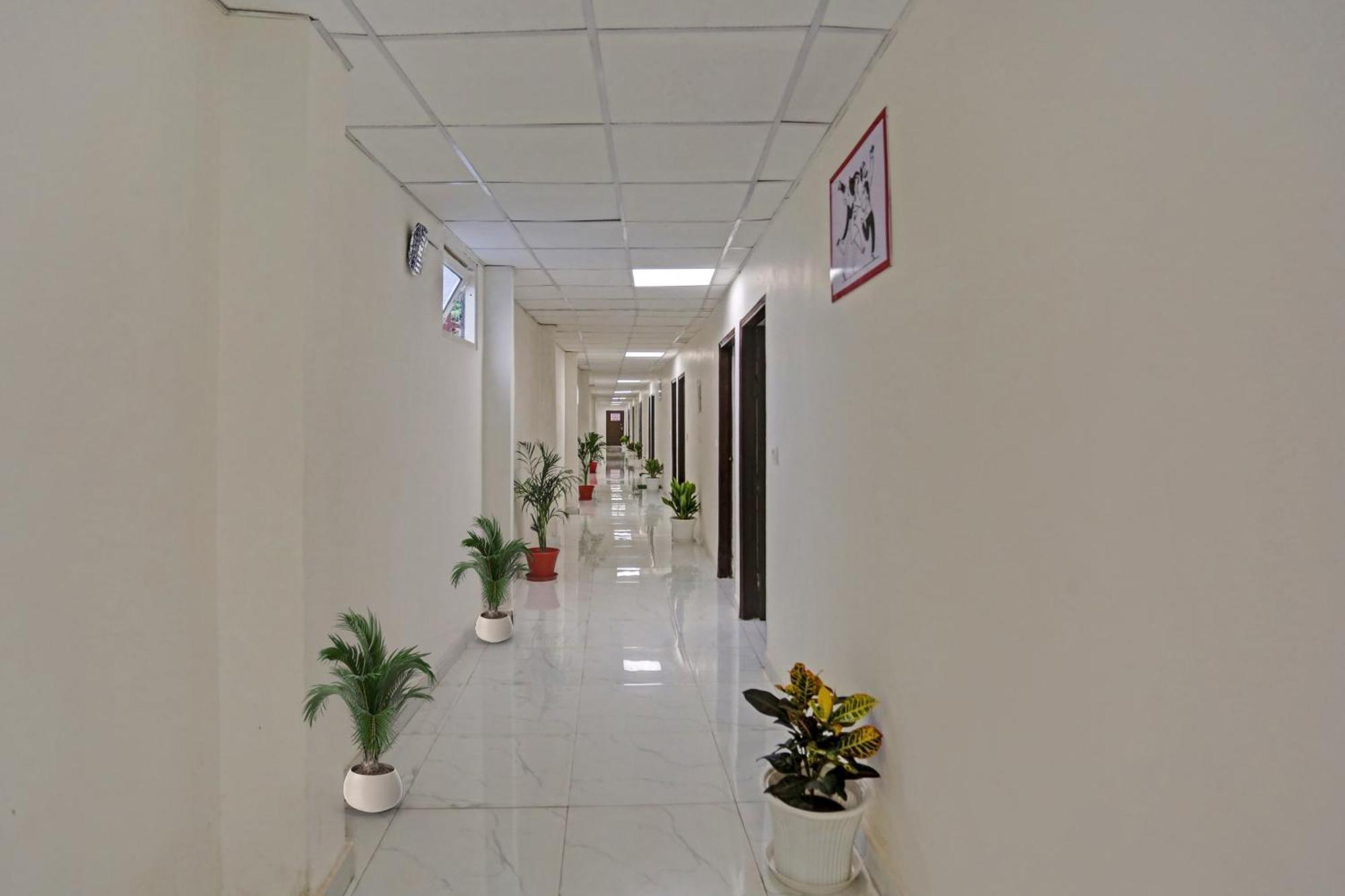 Hotel O Heritage Inn Noida Extérieur photo