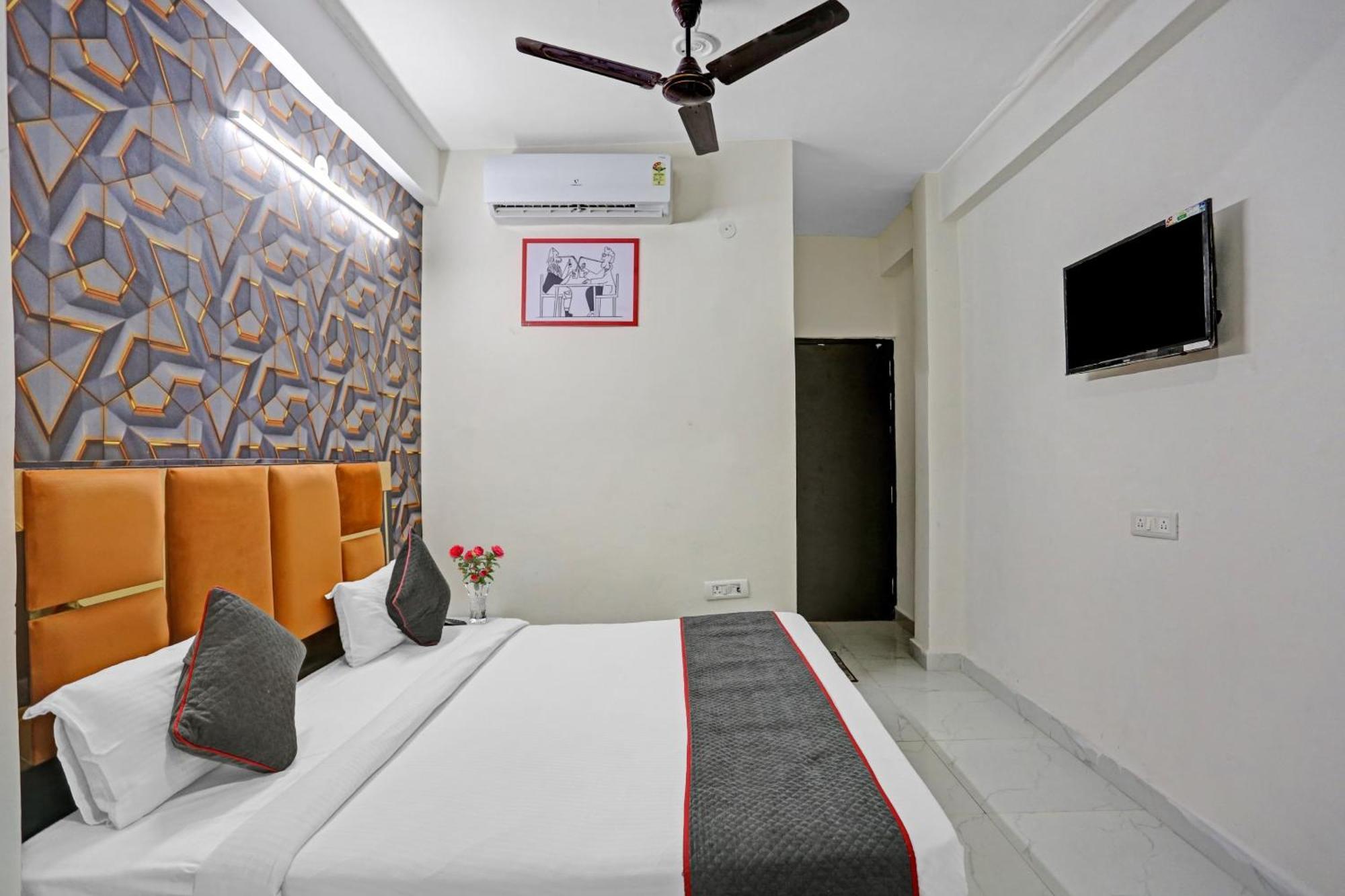 Hotel O Heritage Inn Noida Extérieur photo