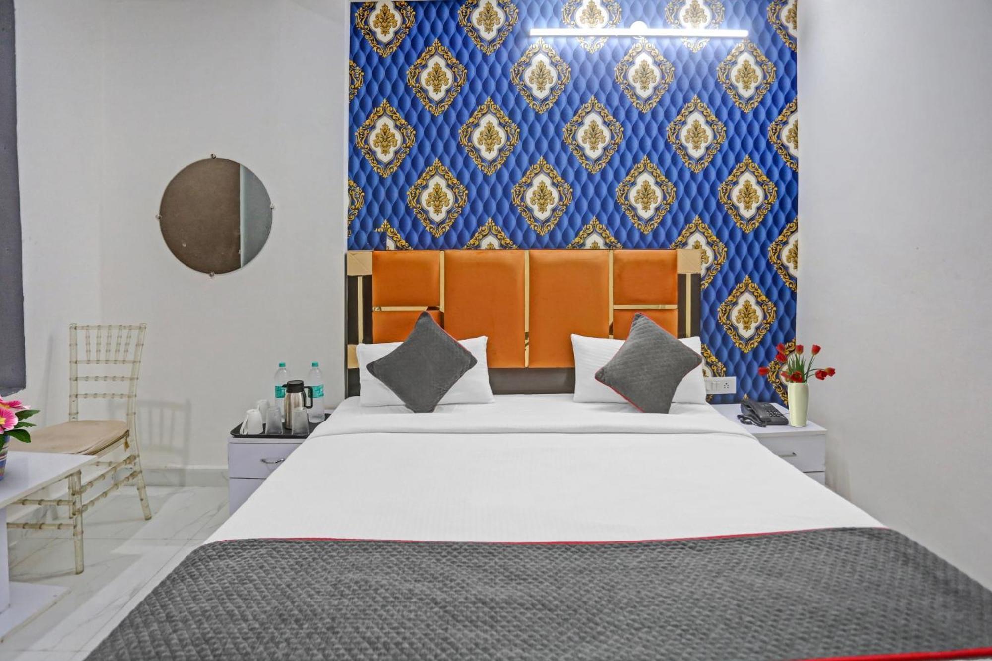 Hotel O Heritage Inn Noida Extérieur photo